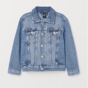 Boy’s H&M Light Denim Jacket Size 6-7